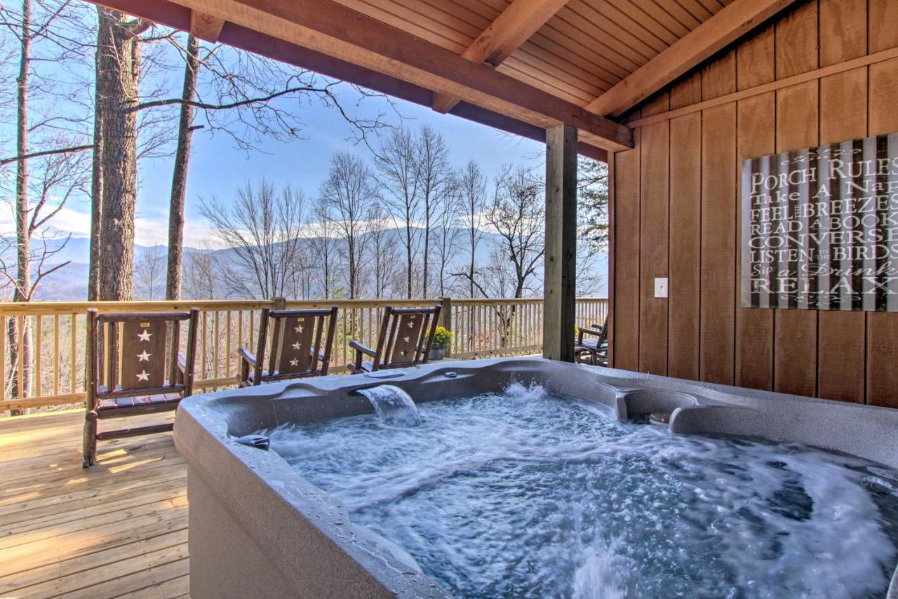 Panoramic-View Gatlinburg Cabin With Private Hot Tub Dış mekan fotoğraf