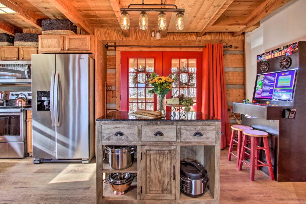 Panoramic-View Gatlinburg Cabin With Private Hot Tub Dış mekan fotoğraf